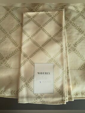 Brand New Waverly Paradise Island Trellis Placemats and Napkins